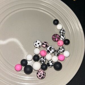 30 Pink and Black Bead Set